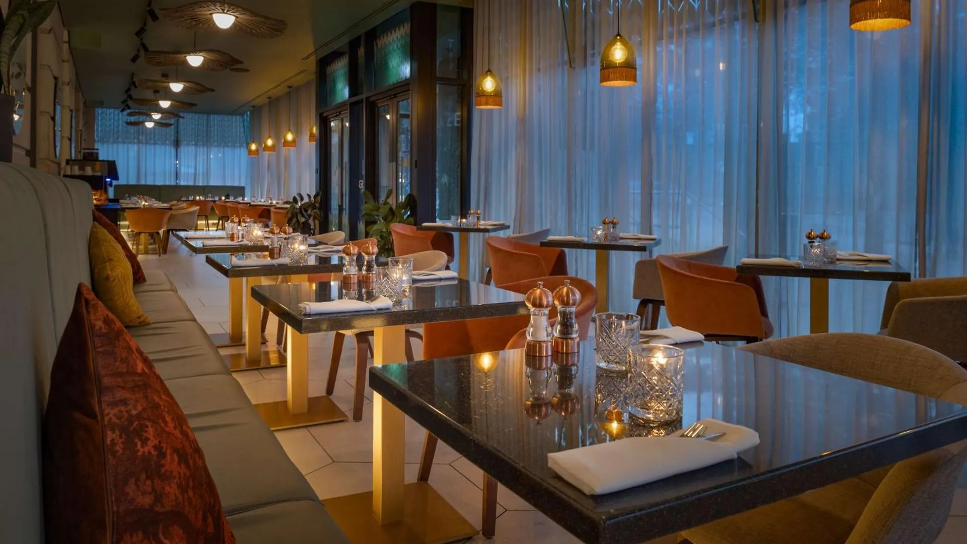 ****  Hilton Cardiff Hotel United Kingdom